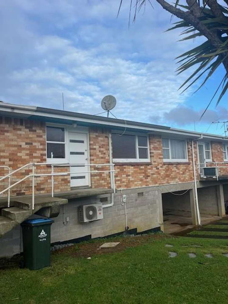 4/2 Thatcher Street_0