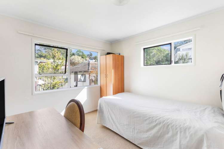 84 Langana Avenue Browns Bay_9