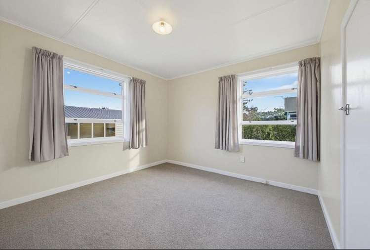 69 Ngamotu Road Spotswood_10