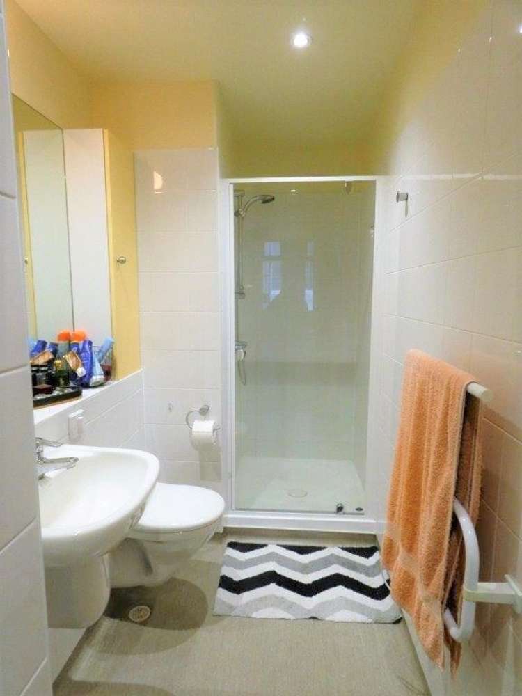 5h/16 The Terrace Wellington Central_5