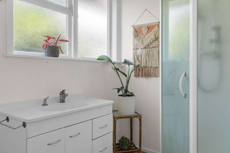 52 Hookey Drive Te Puke_11