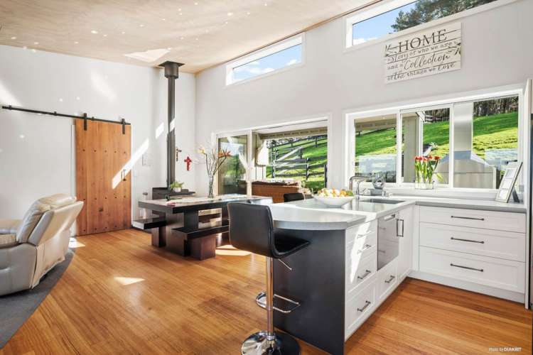 186 Gervin Road Wainui_12