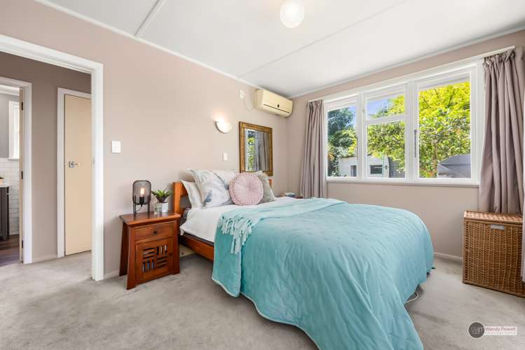 81 Owen Street Belmont_8