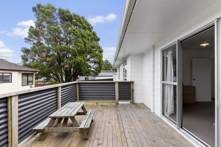 19 Antrim Crescent Wainuiomata_21