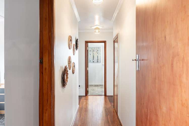 207 Leo Street Akina_6