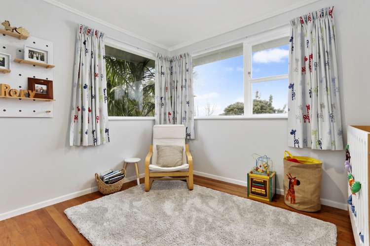 253 Glengarry Road Glen Eden_10