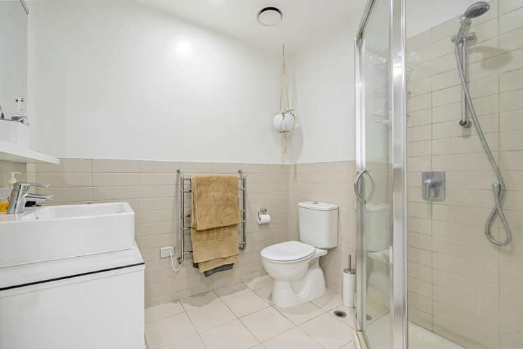 504/30 Beach Road Auckland Central_12