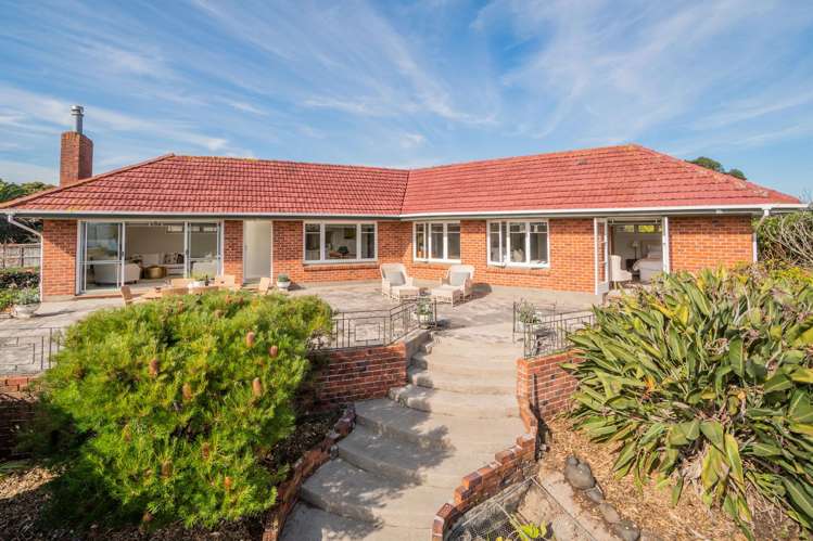 22 Boyd Avenue Mangere Bridge_16