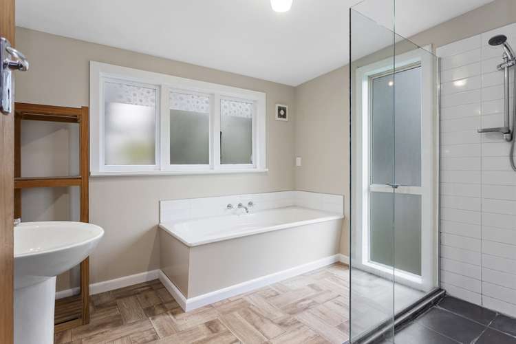 76 Ferry Road Woodend_8