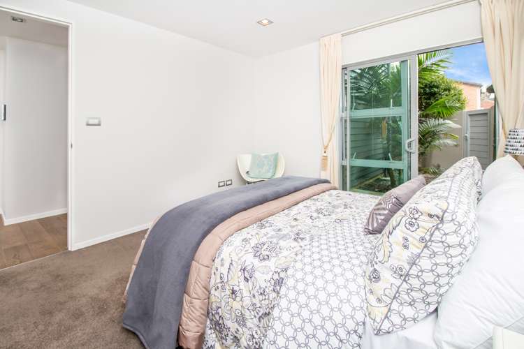 52 Matipo Road Mairangi Bay_22