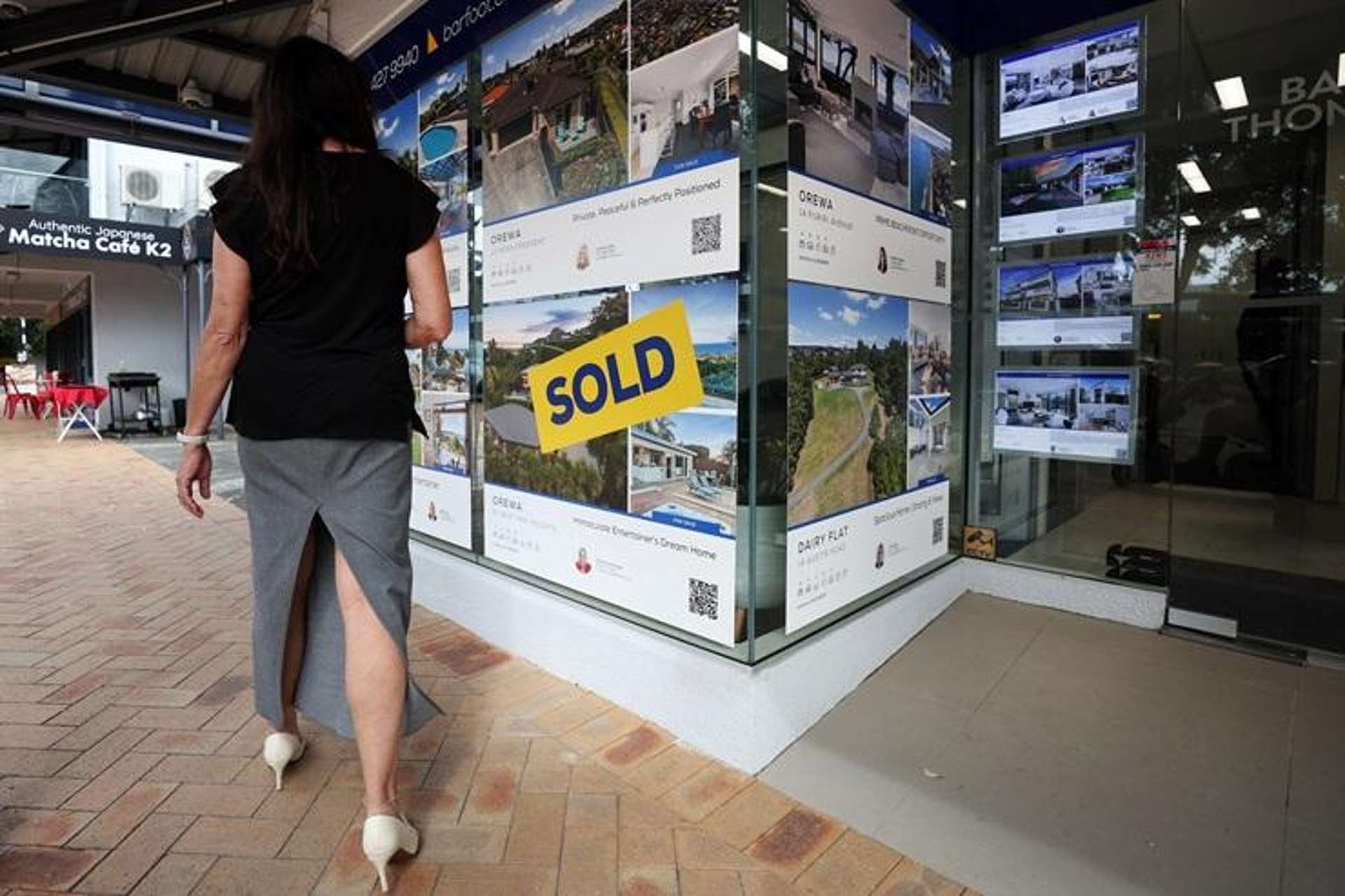 Tony Alexander: Hospitality can’t blame consumers anymore, but housing can