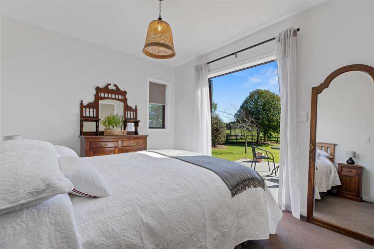 73a Belk Road South Kaimai_13