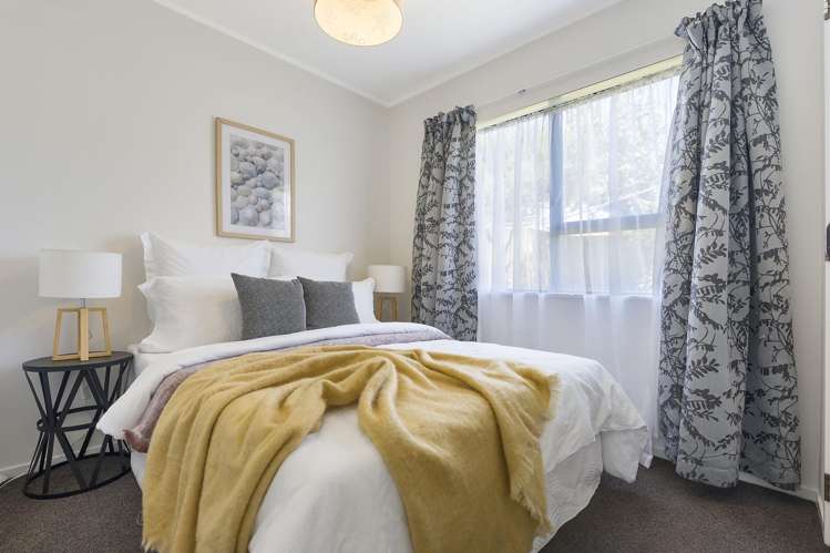 14B Glass Road Mount Roskill_12