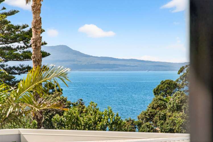 2/50 Masterton Road_3