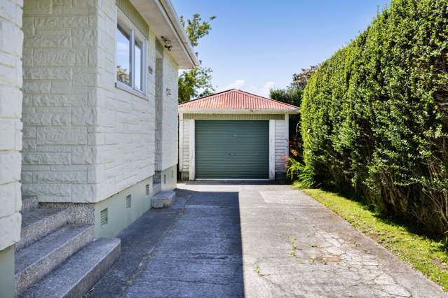 114 Brecon Road Stratford_1