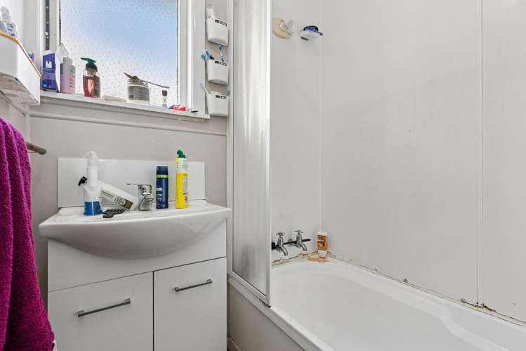 12 & 12a Jordan Road Mangere_6