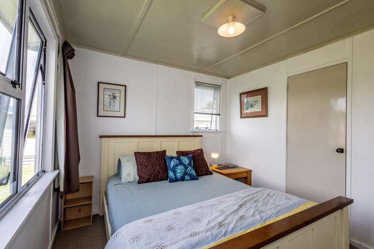 17 MacKenzie Street National Park_7