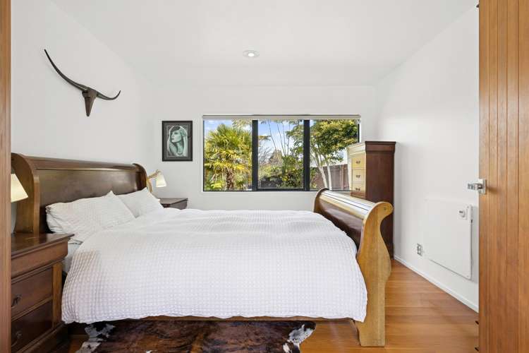 5 Caversham Drive Torbay_24