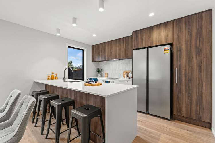 2/123 Kennedys Bush Road Halswell_4