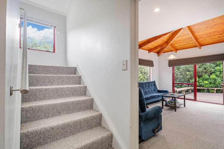 6 Leah Road, Simpsons Beach Whitianga_13