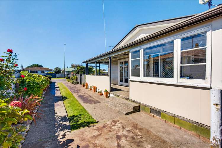 23 Wycliffe Street Onekawa_16