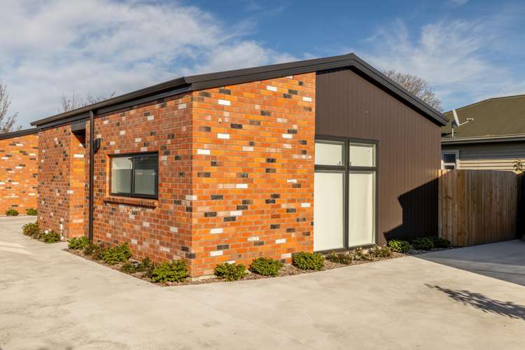 2/152 Woodham Road Linwood_1