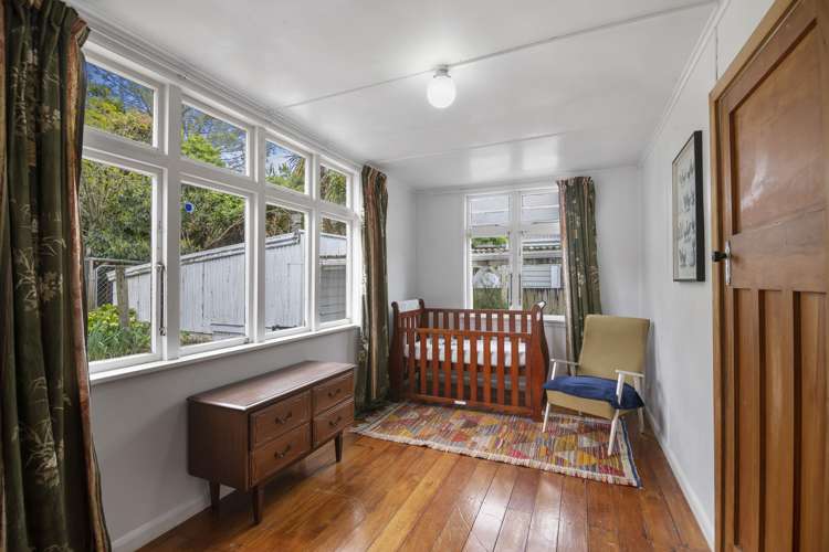 24 Murphy Street Toi Toi_10