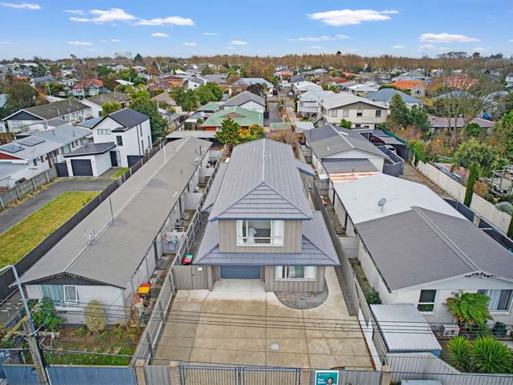557 Hereford Street Linwood_30