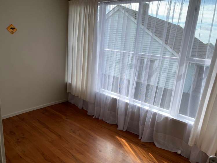 6 Huxley Place Glen Innes_11