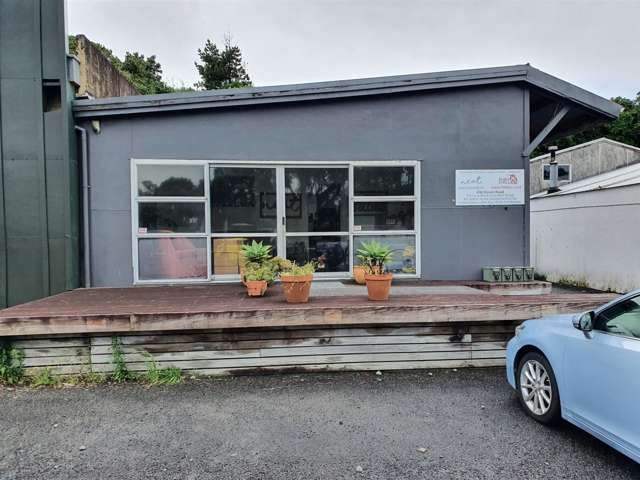 Waiwhakaiho Office For Lease