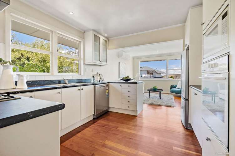 12 Edison Place Saint Heliers_10