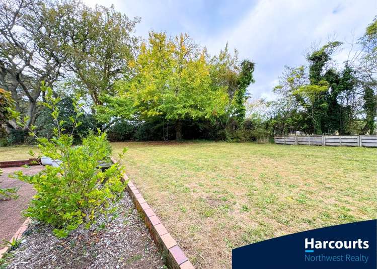 86 Tawa Road Kumeu_30