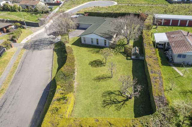 5 Mclaren Place Otaki_2