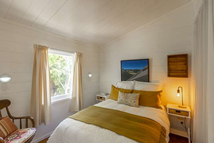 42 Queens Road Waikanae Beach_17