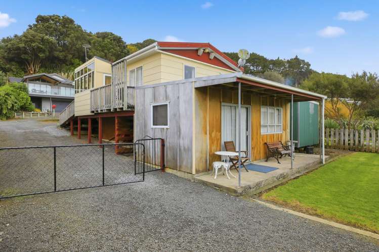 210 Cooper Drive Kawhia_15