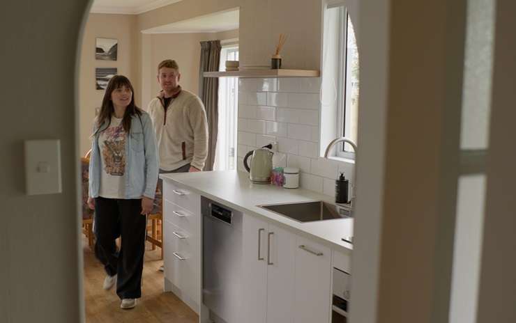 AA Insurance Location, Location, Location NZ hosts Paul Glover and Jayne Kiely with house-hunters Jane Rangiwahia and Andrew Swan Photo / Supplied