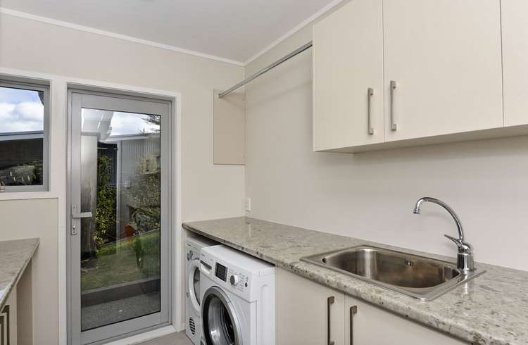 235g Titirangi Road Titirangi_5