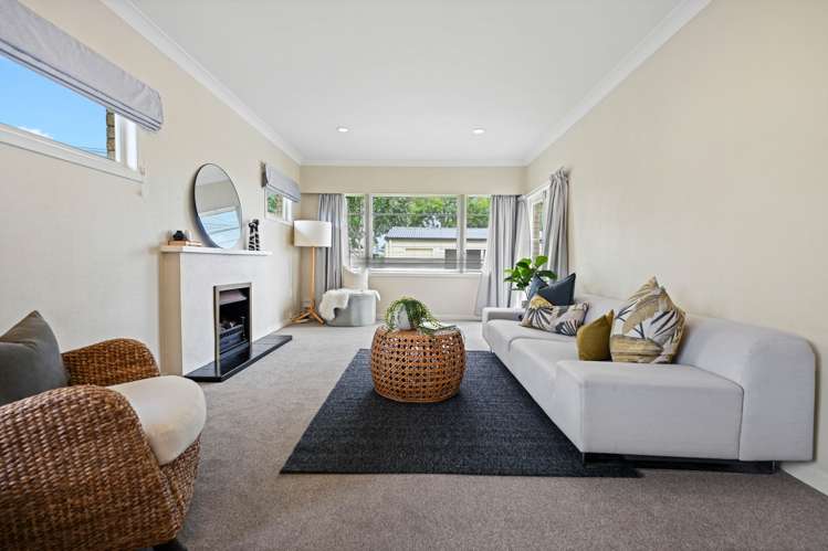 224 Fox Street Hamilton East_6