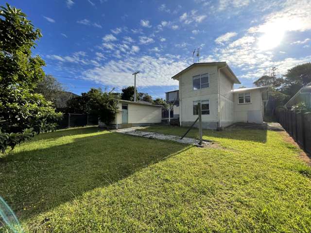 68 Lake Road Northcote_1