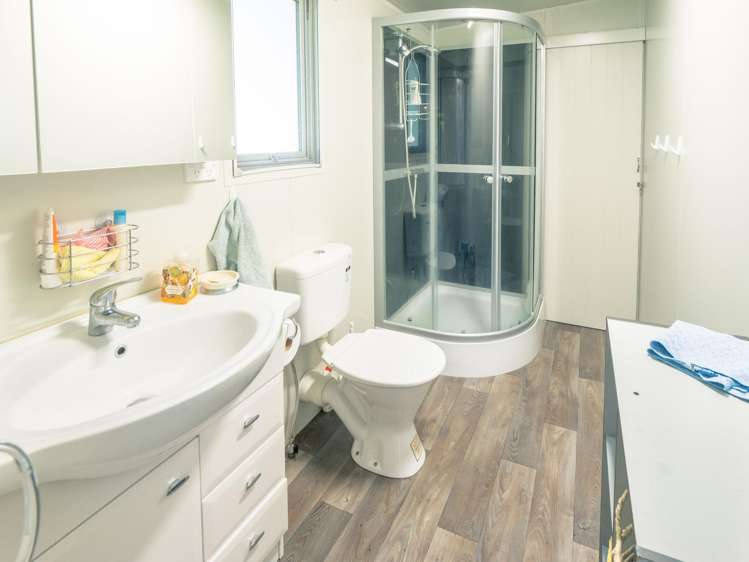 8 Rue Cachalot Akaroa_36