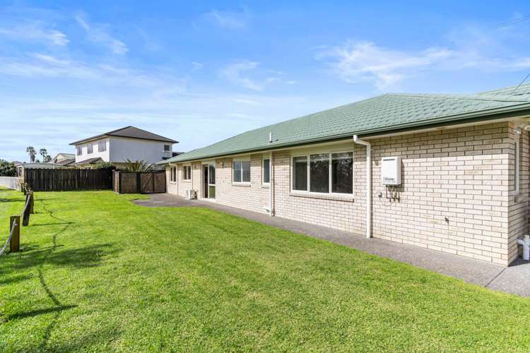 1 Takatu Place Takanini_36