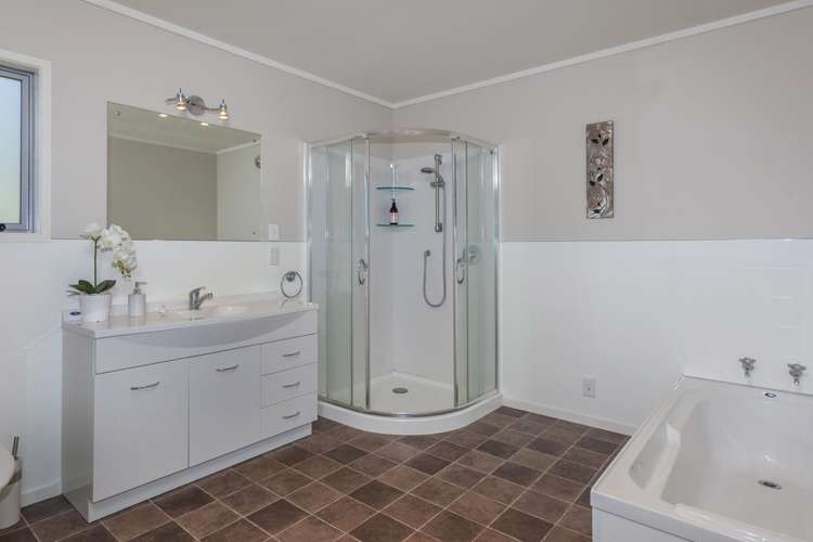 103 Ngati Porou Place Whangamata_20