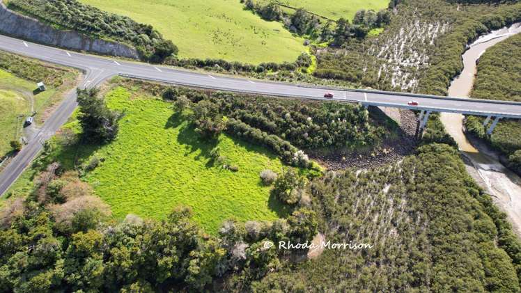7 Te Tonga Road Matakohe_43