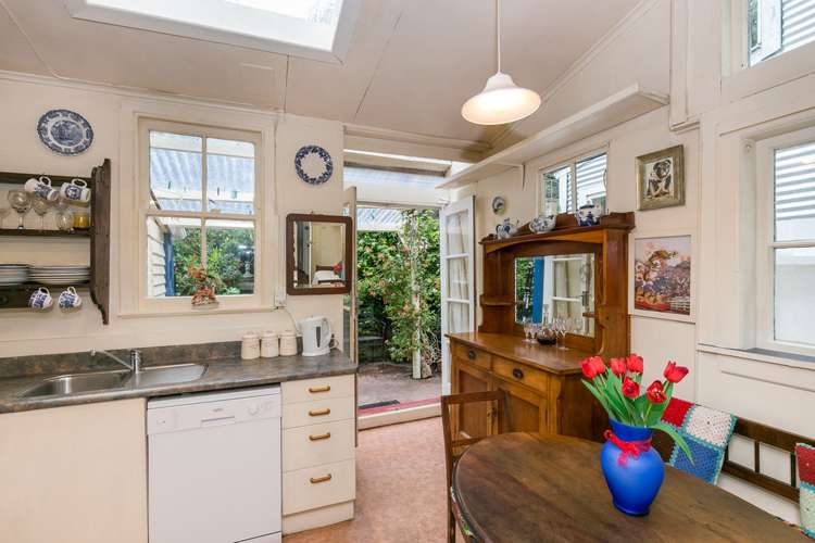 19 Holloway Road Aro Valley_8