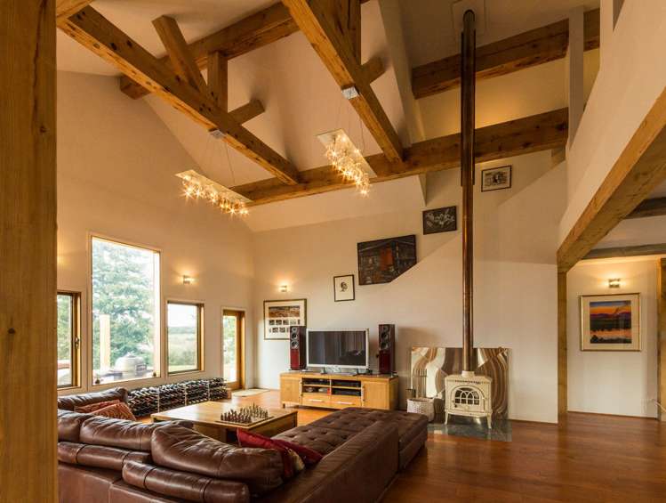 10 Sandys Lane Albert Town_9