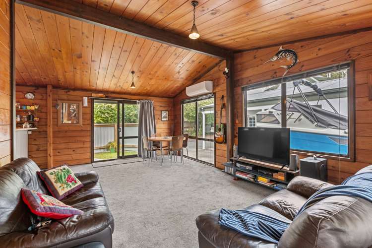 89a East Street Enderley_12