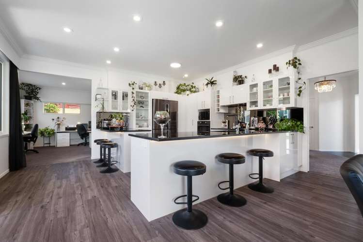 53 Papaunahi Road, Bowentown Waihi Beach_18