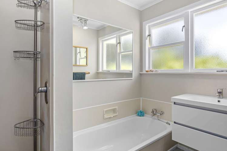 16 Fendalton Crescent Pinehaven_11