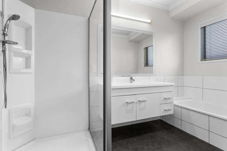 21 Omega Place Coastlands_11