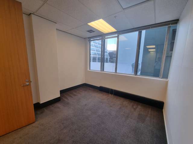 T4/220 Queen Street Auckland Cbd_1